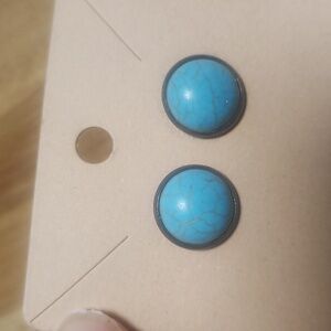 Turquoise stud earrings